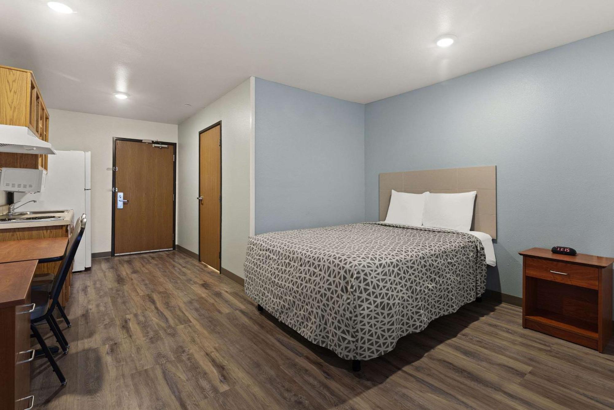 Woodspring Suites Augusta Riverwatch Exterior foto